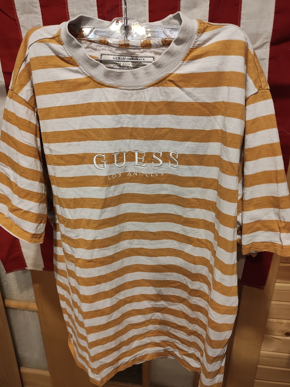 Y2K 00's GUESS Striped Tee in Mustard and White